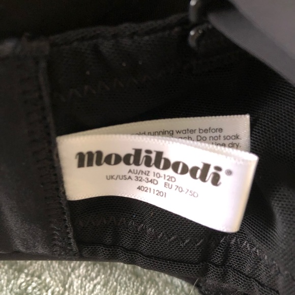 Modibodi Sweat-Proof Bra (32-34D) - Picture 4 of 7